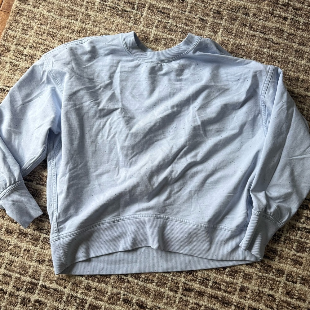 Lululemon sweatshirt